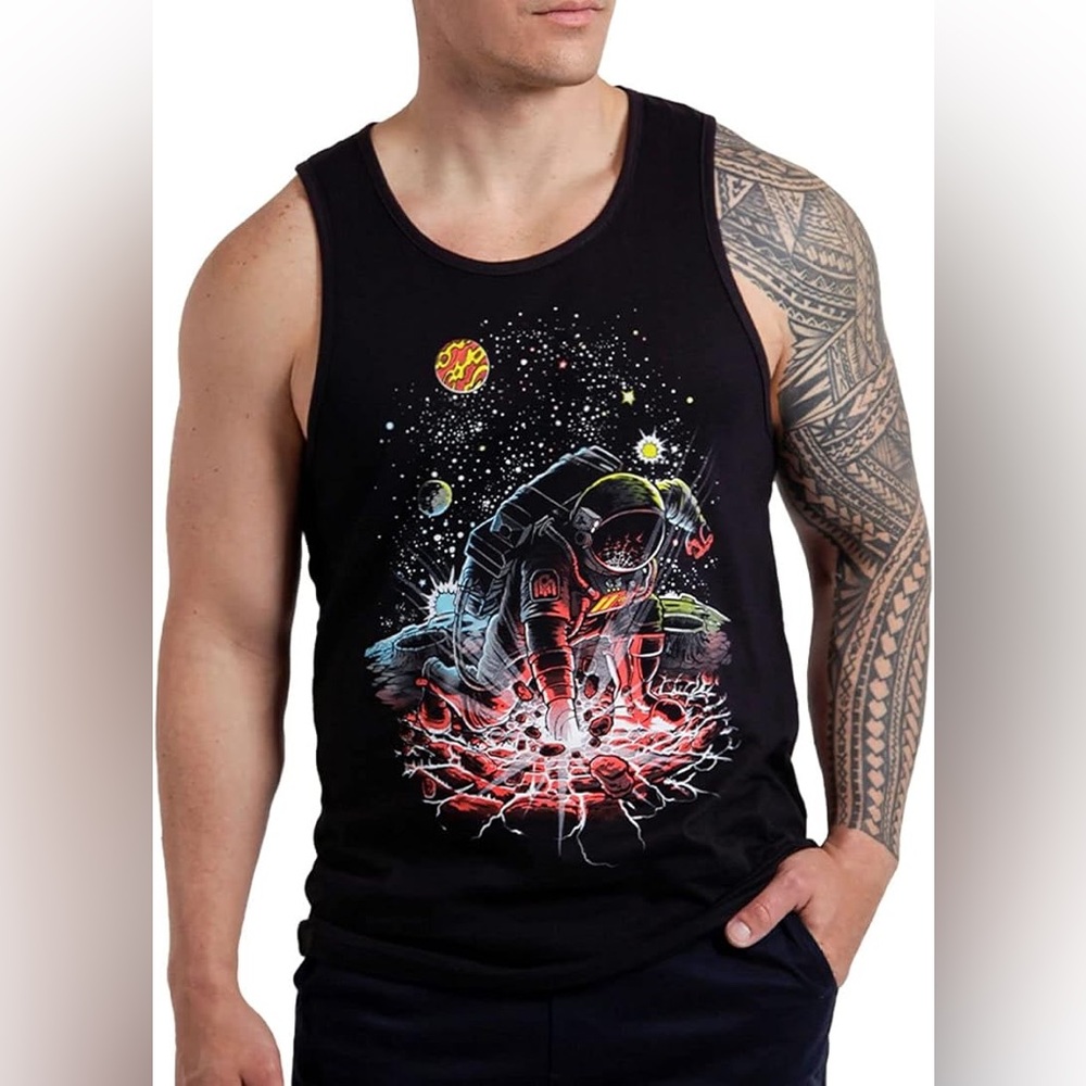 Into The AM Men’s Space Walk XL Graphic Tank